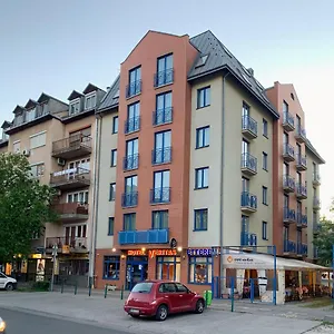 Veritas 3*, Budapest Hungary